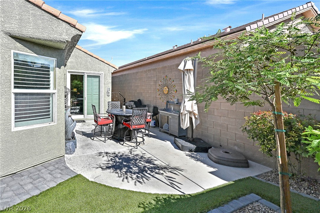 2683 Lochleven Way Property Photo 34