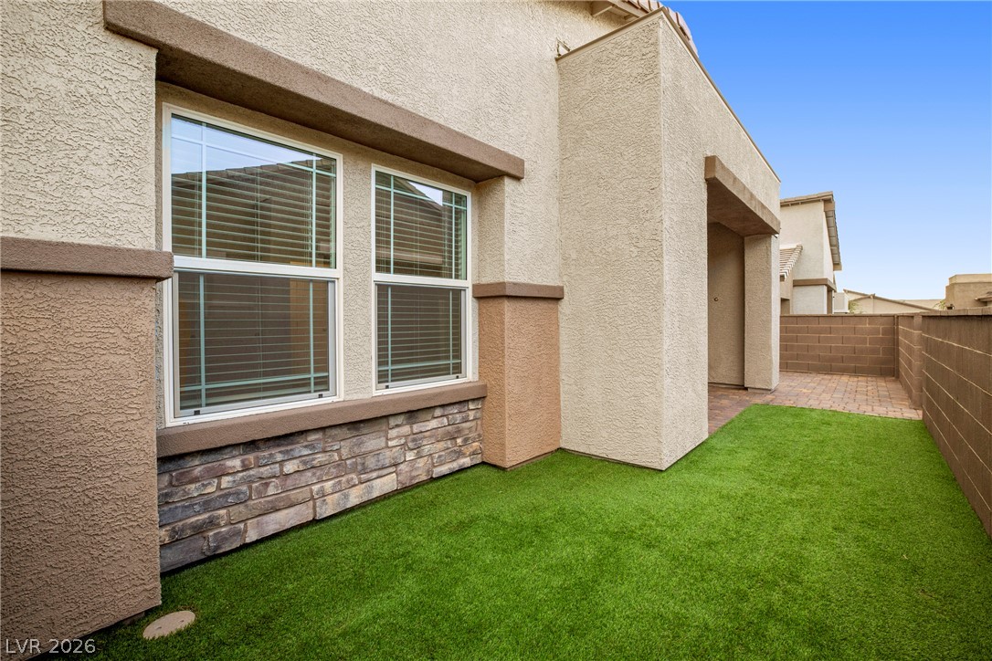 296 Aravalli Crest Street Property Photo 3