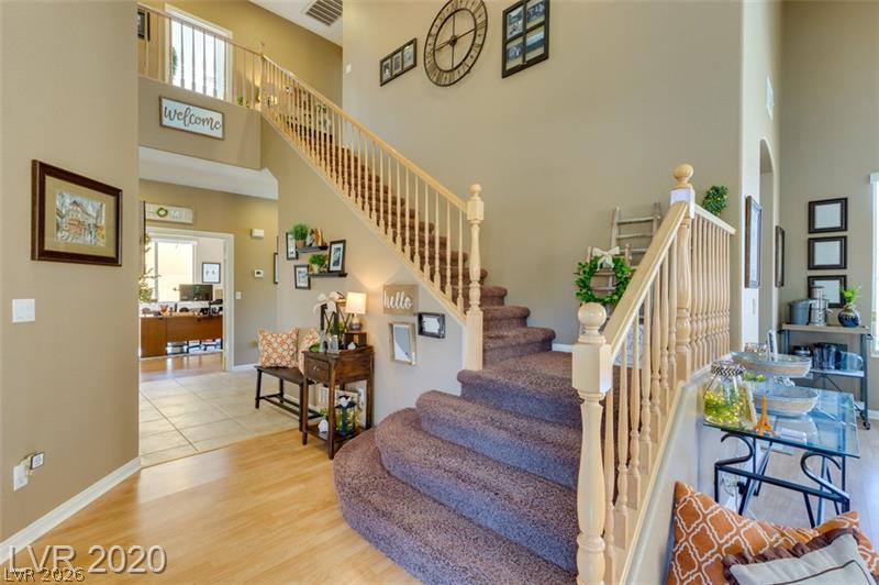 813 White Falcon Street Property Photo 2