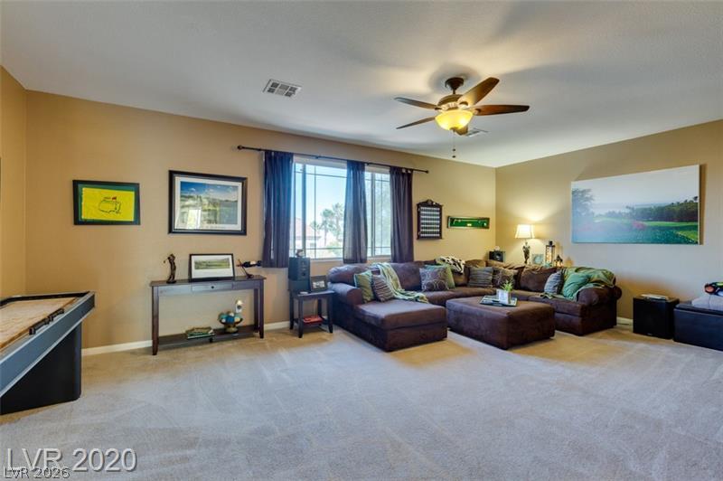 813 White Falcon Street Property Photo 13