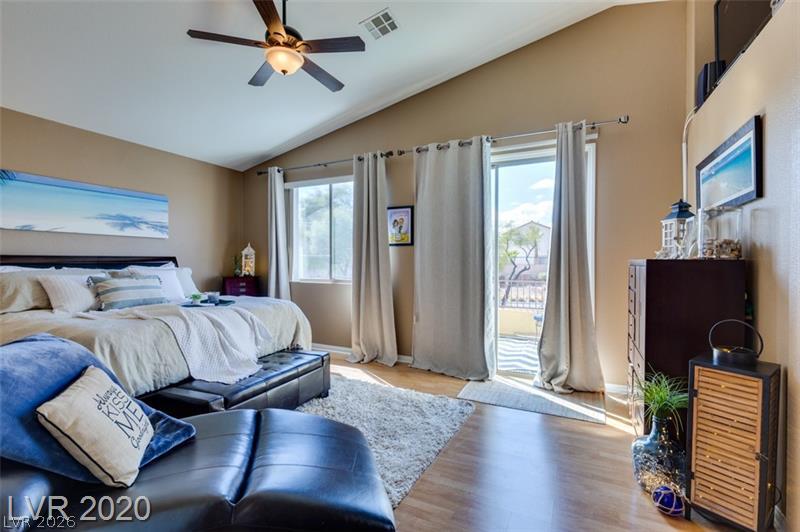 813 White Falcon Street Property Photo 15