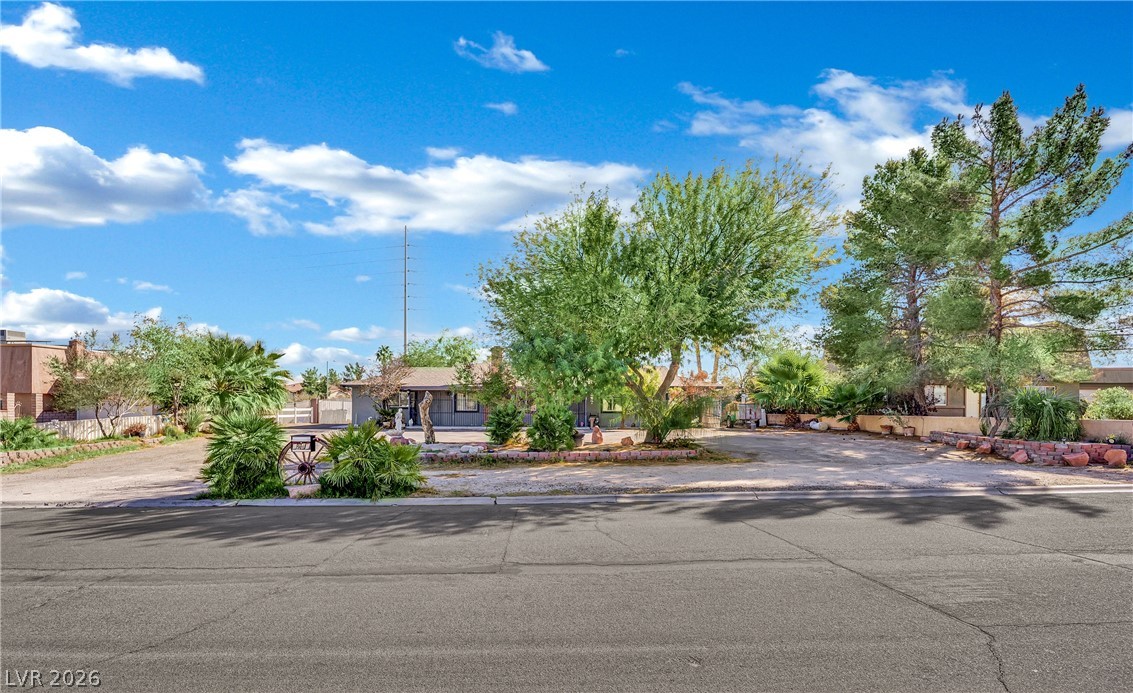 7942 Firethorn Lane Property Photo