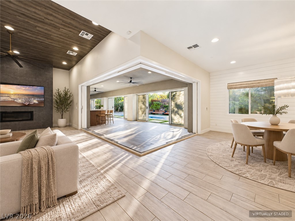 8940 Hickam Avenue Property Photo 4