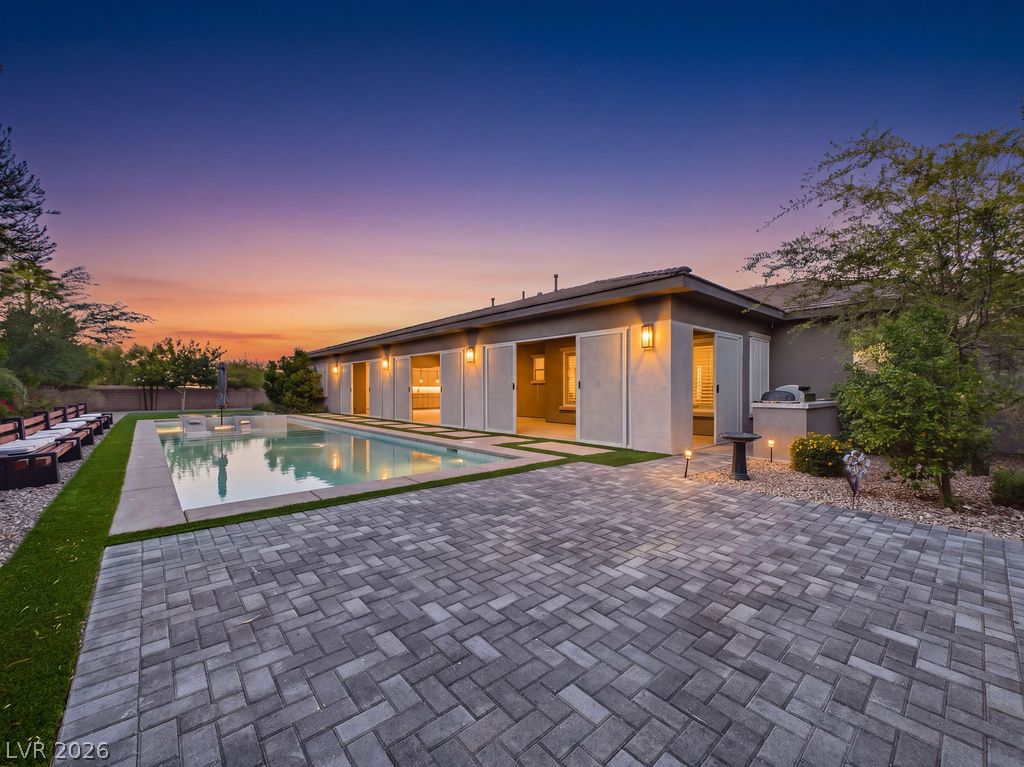 8940 Hickam Avenue Property Photo 13