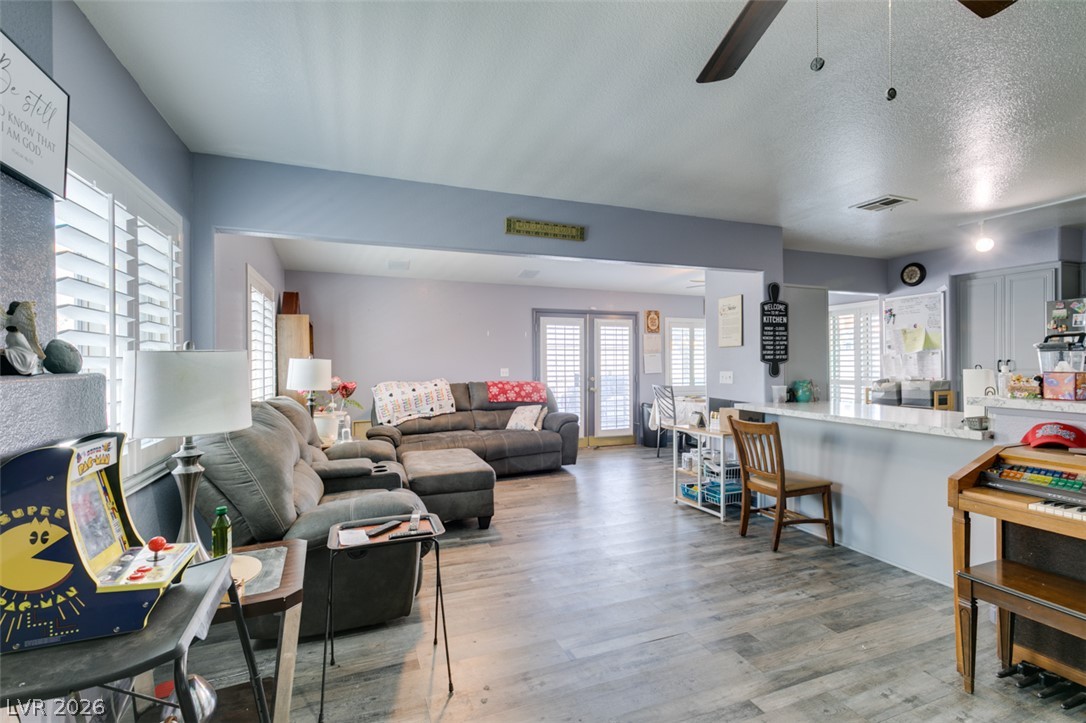 5115 Milange Street Property Photo 8