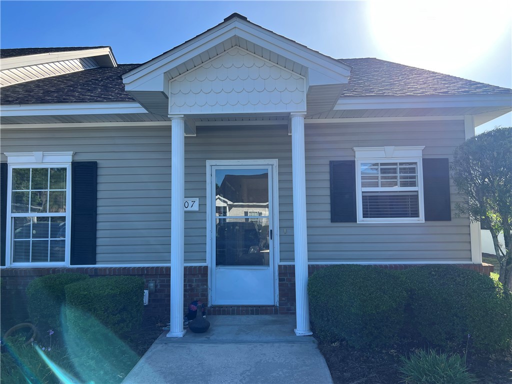 307 Moss Creek Lane Property Photo 1