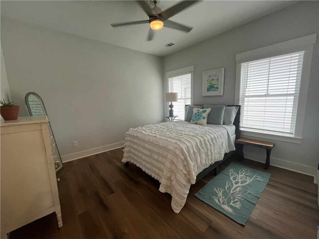 1111 N Marsh Hen Road Ne Property Photo 25