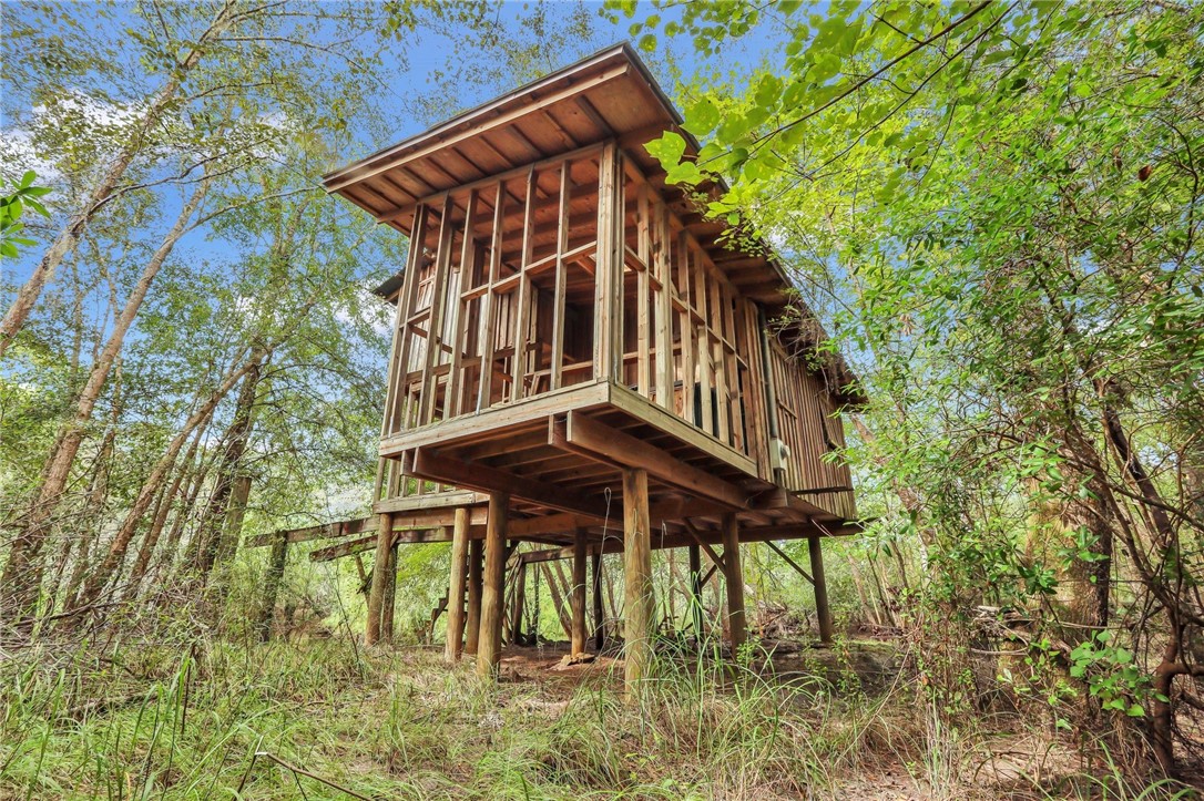 00 Lewis Landing Property Photo 4