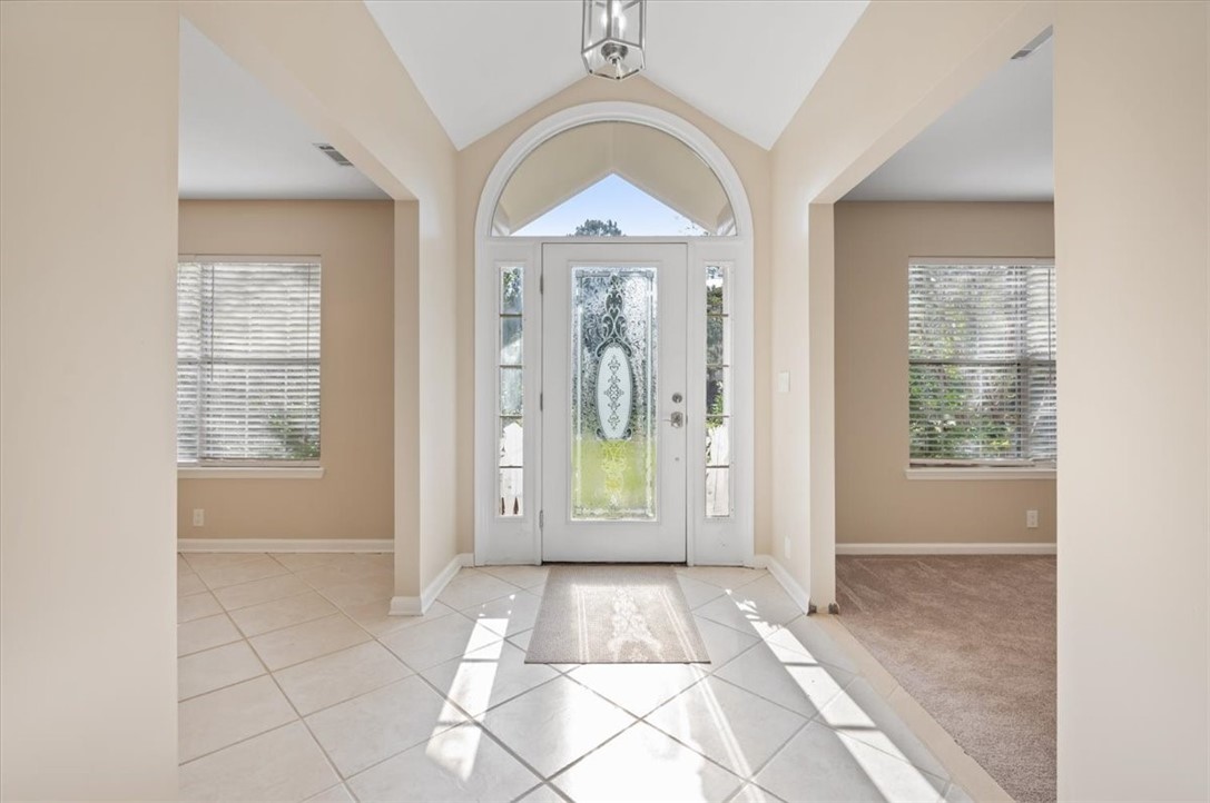 109 Marsh Oak Drive Property Photo 4