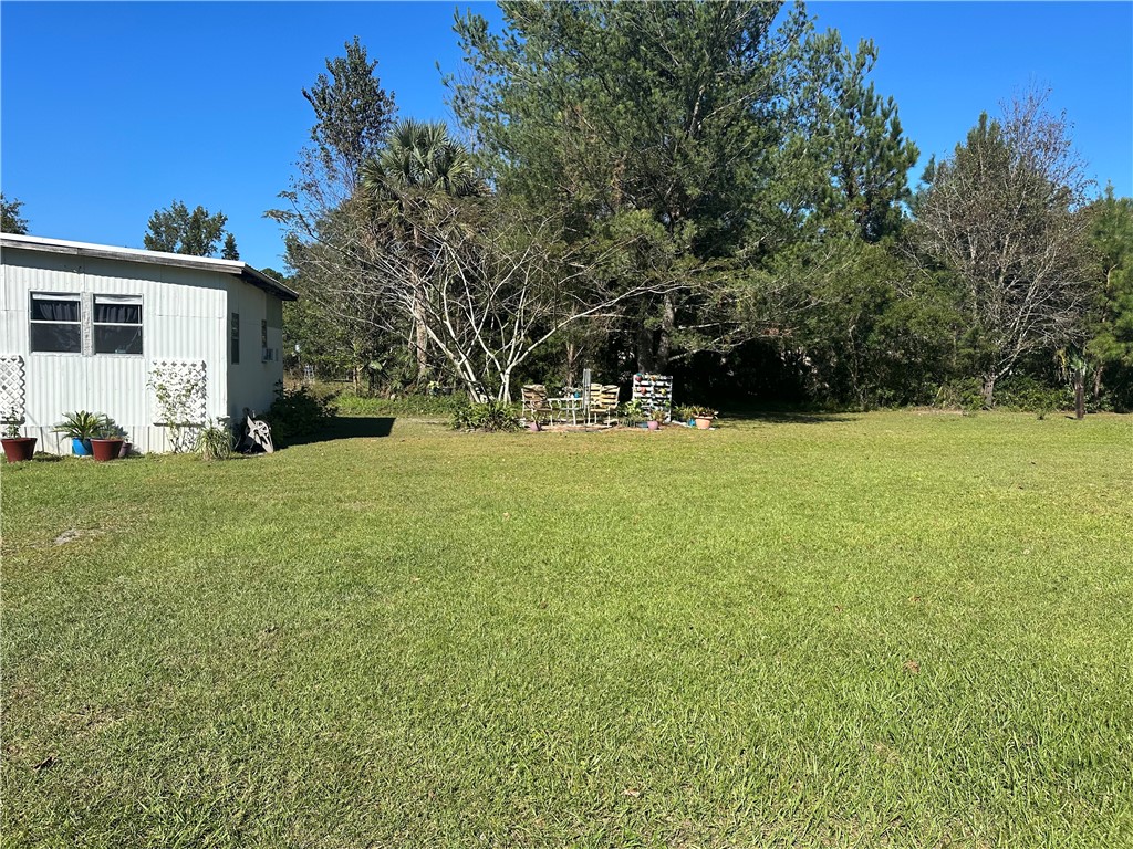 743 Sandy Loop Property Photo 7