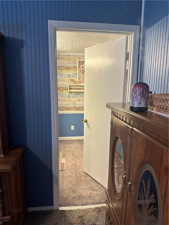 743 Sandy Loop Property Photo 24