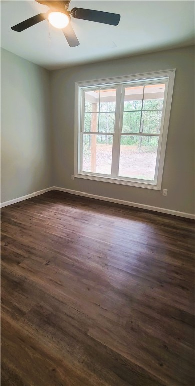 1231 Village Green Ne Property Photo 35