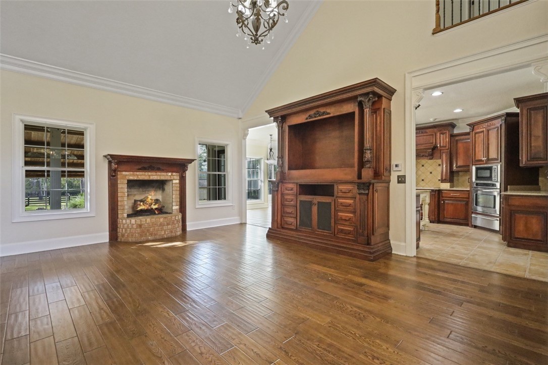 301 Whitaker Drive Property Photo 3