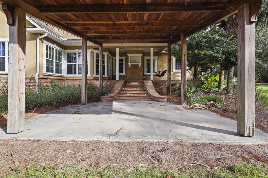 301 Whitaker Drive Property Photo 5