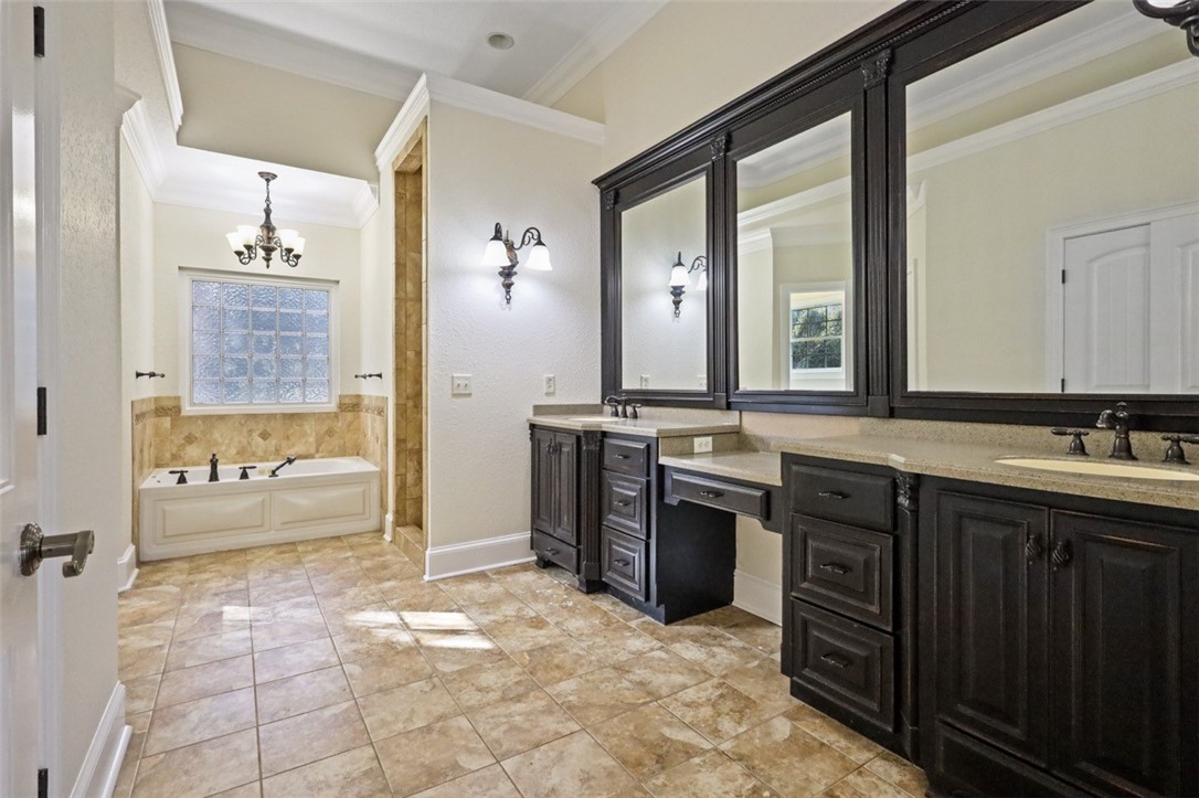 301 Whitaker Drive Property Photo 32