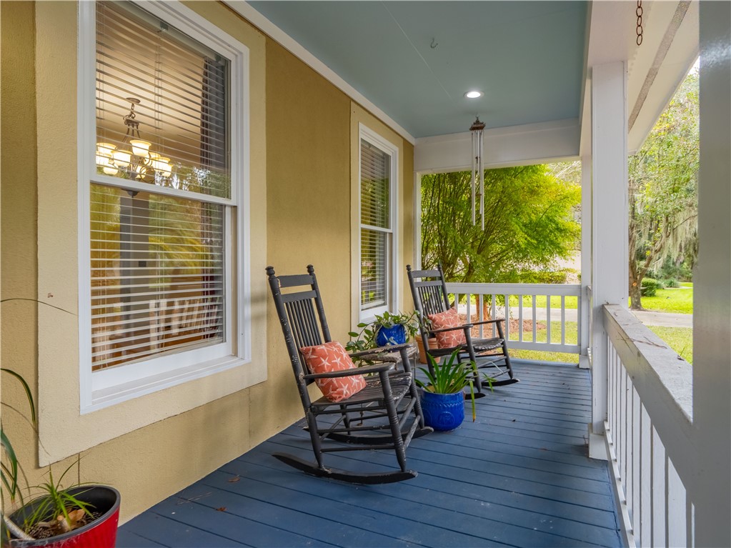322 Oak Grove Island Drive Property Photo 4