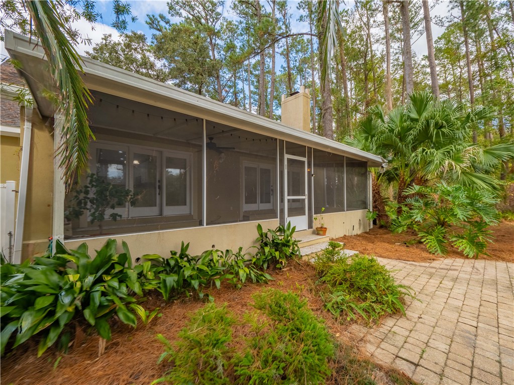 322 Oak Grove Island Drive Property Photo 7