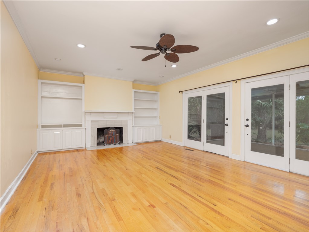 322 Oak Grove Island Drive Property Photo 12