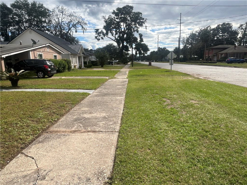 3016 Albany Street Property Photo 4