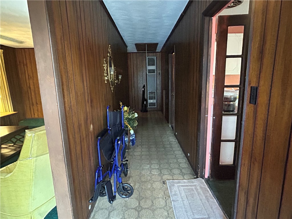 3016 Albany Street Property Photo 9