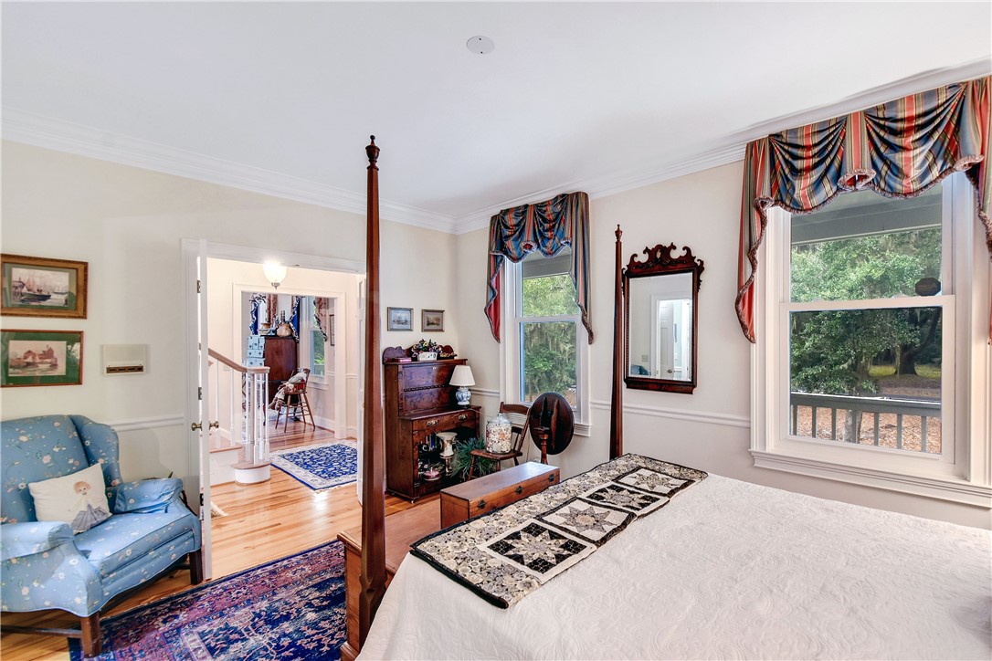 202 Hampton Point Drive Property Photo 18