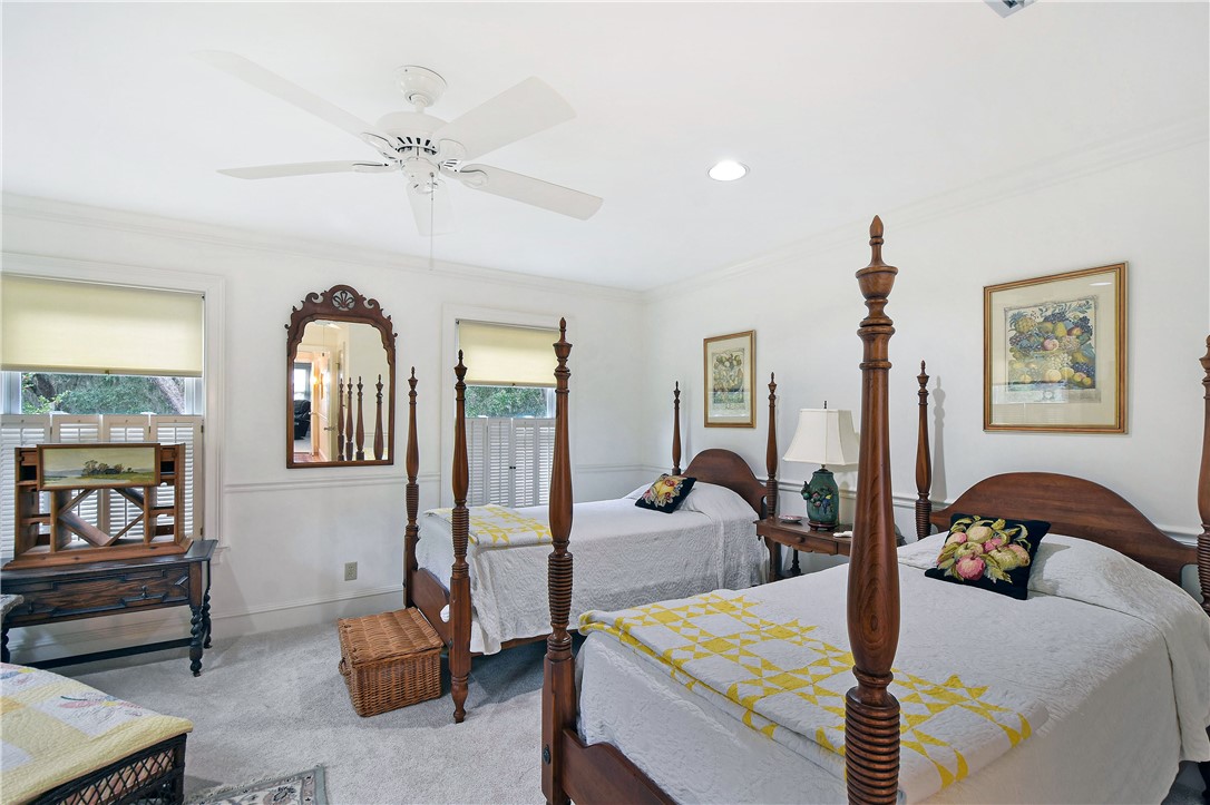 202 Hampton Point Drive Property Photo 35
