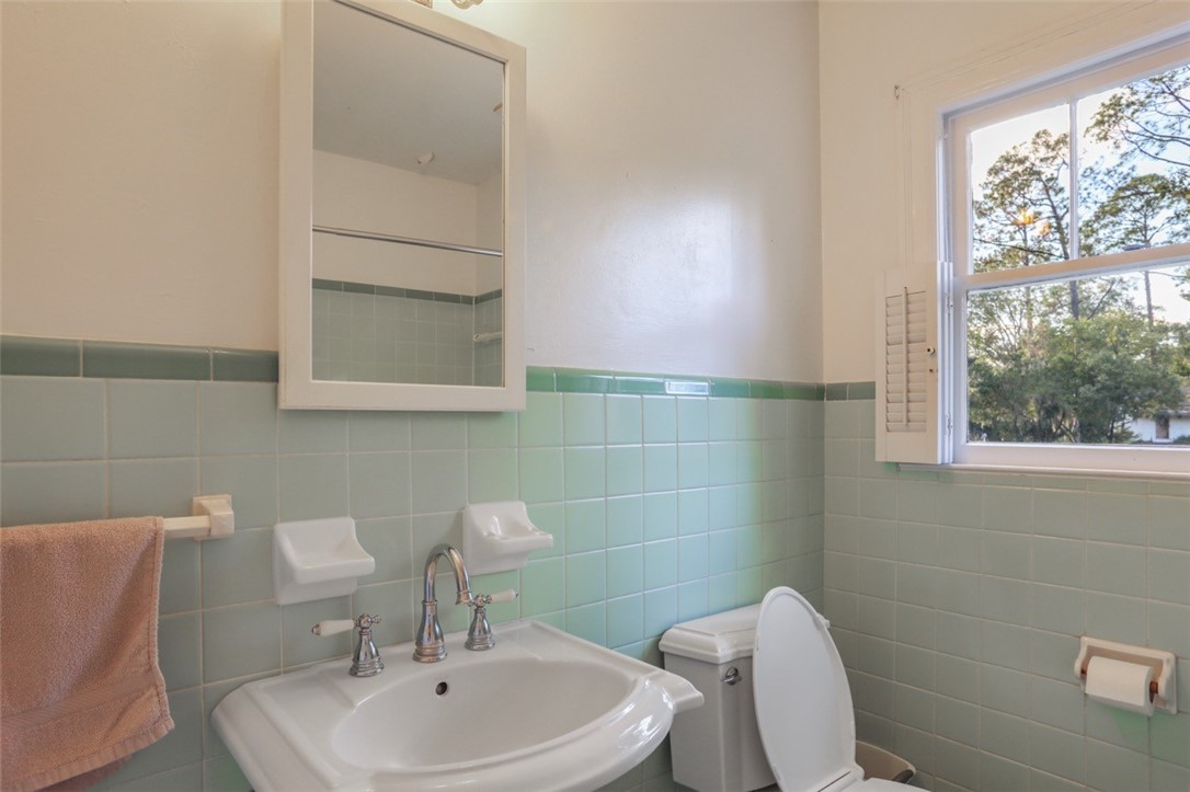 286 Austin Ave Property Photo 16