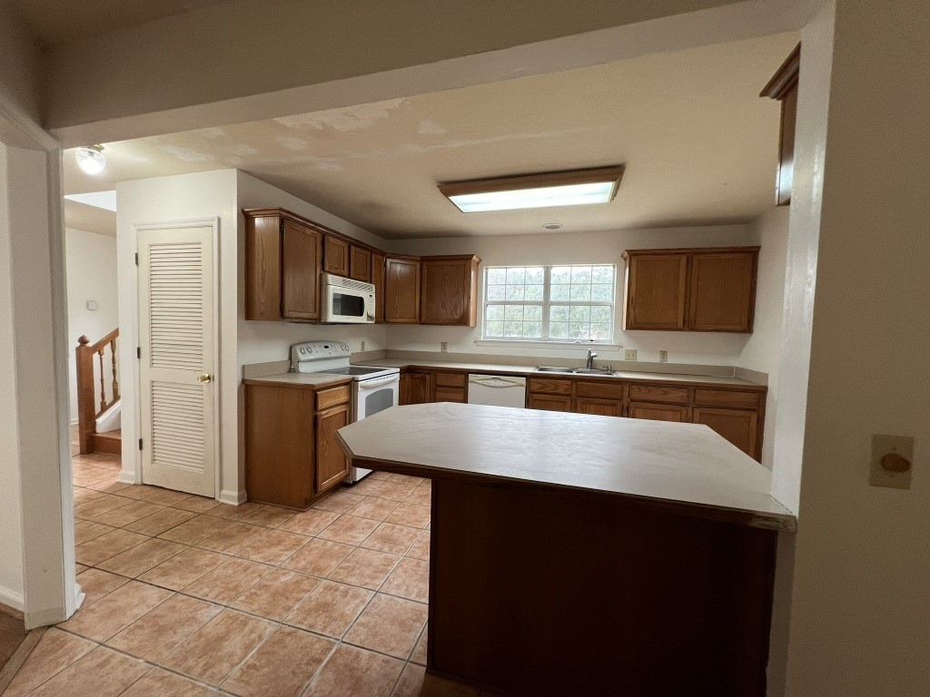 158 Timber Ridge Drive Property Photo 9