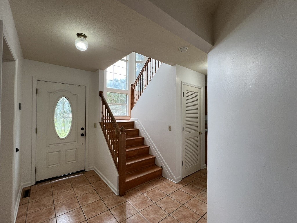 158 Timber Ridge Drive Property Photo 14