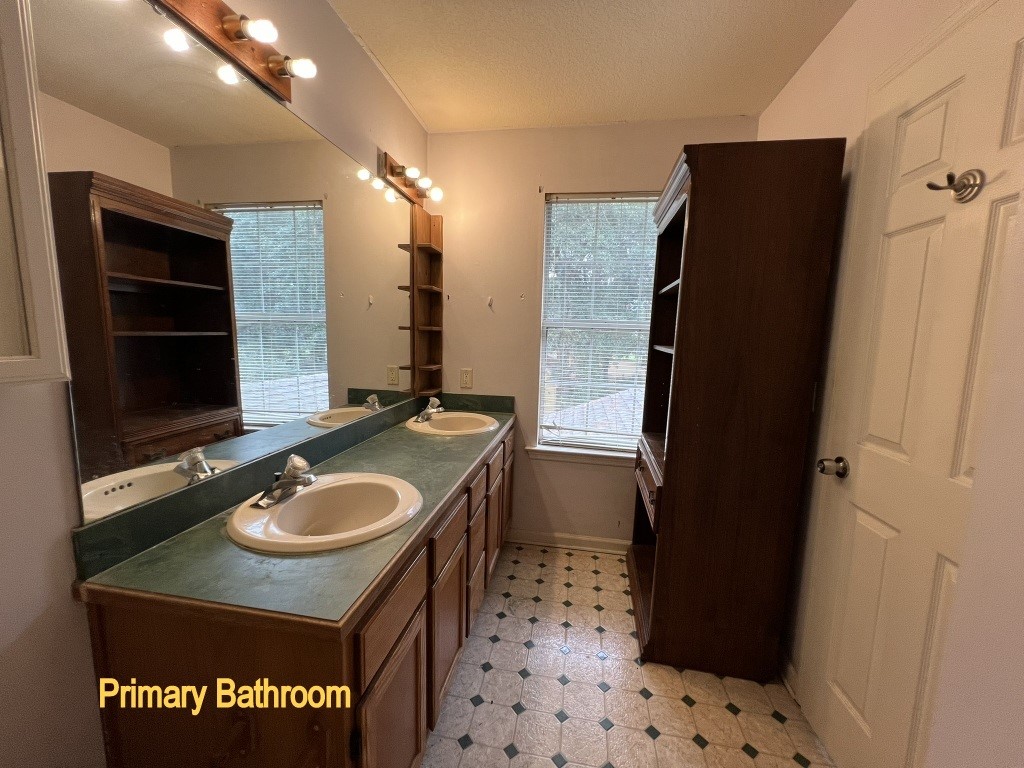 158 Timber Ridge Drive Property Photo 19