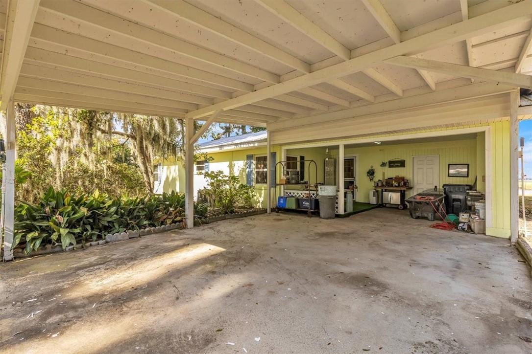523 Hickory Bluff Drive Property Photo 35