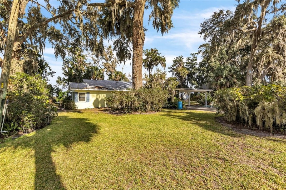 523 Hickory Bluff Drive Property Photo 37