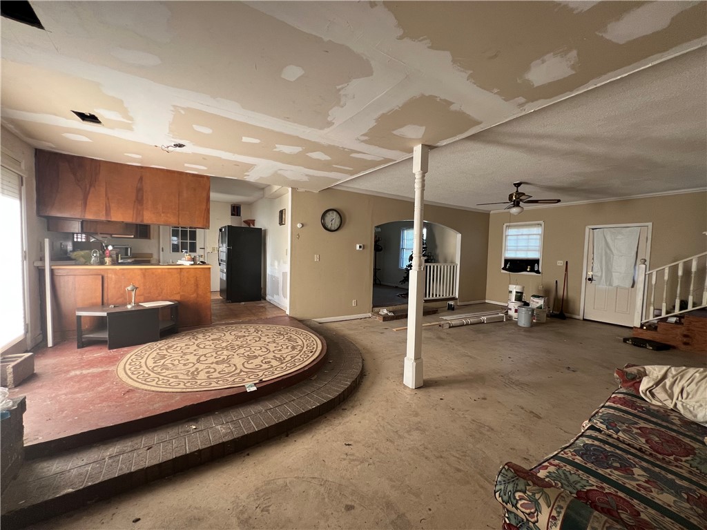 1042 Cribbs Road Sw Property Photo 11