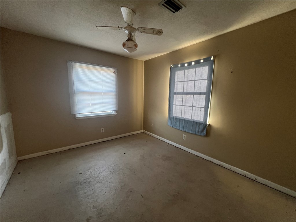 1042 Cribbs Road Sw Property Photo 19