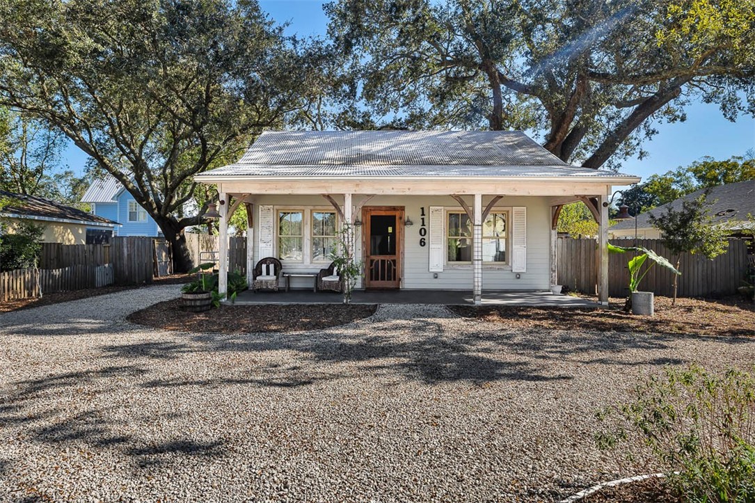 1106 George Lotson Ave Property Photo 5