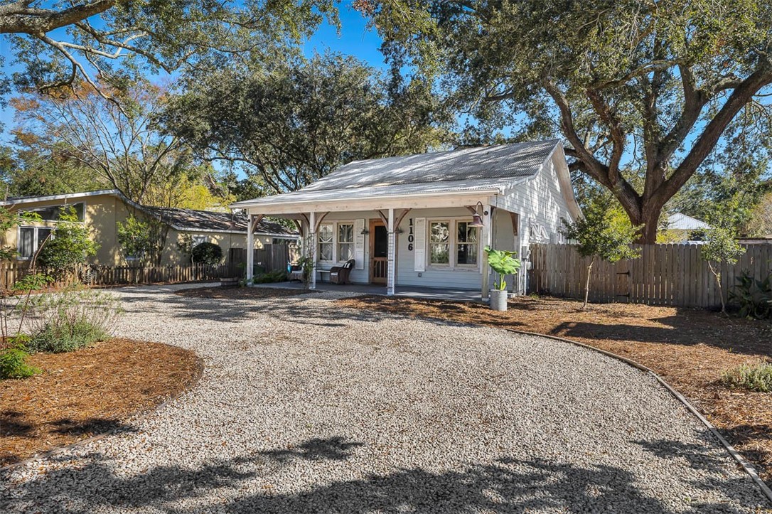 1106 George Lotson Ave Property Photo 6