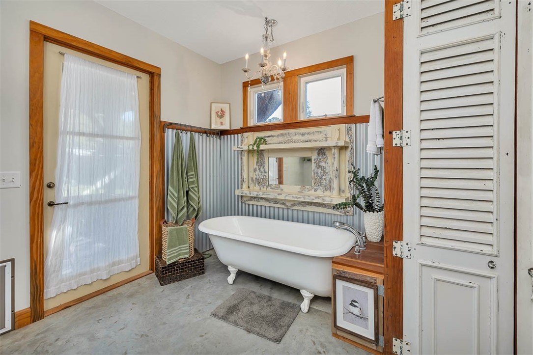 1106 George Lotson Ave Property Photo 20