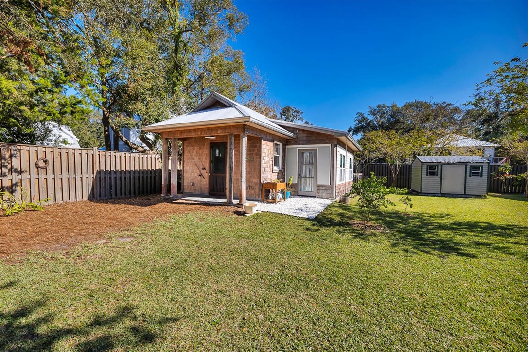 1106 George Lotson Ave Property Photo 24