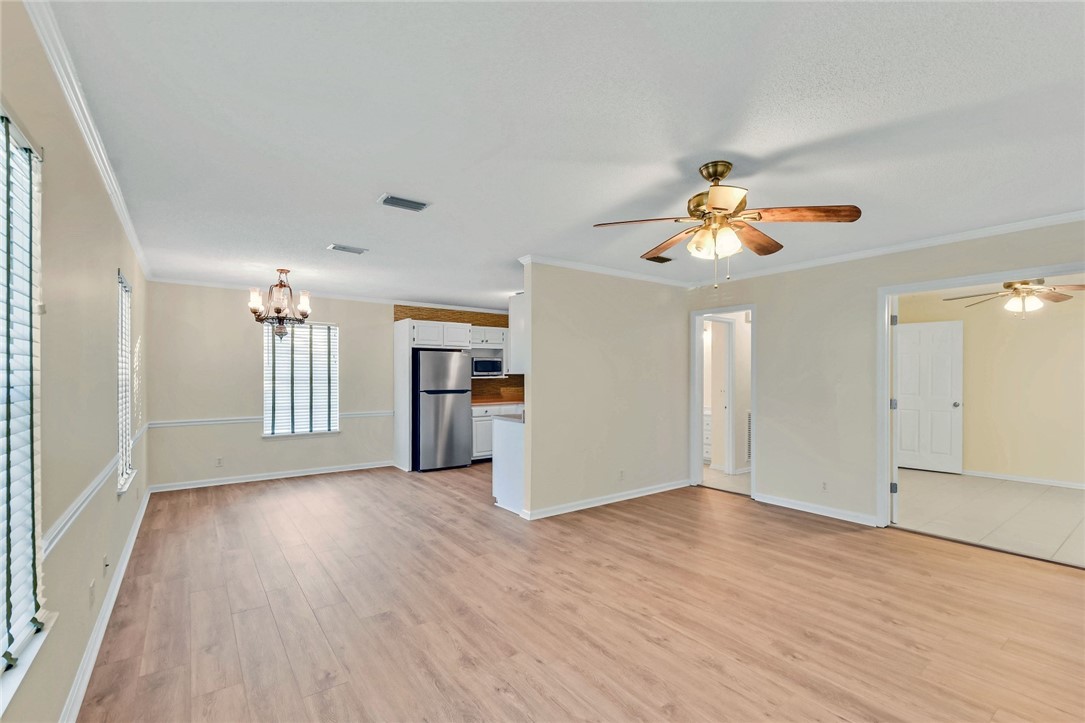 239 Georgia Street Property Photo 6