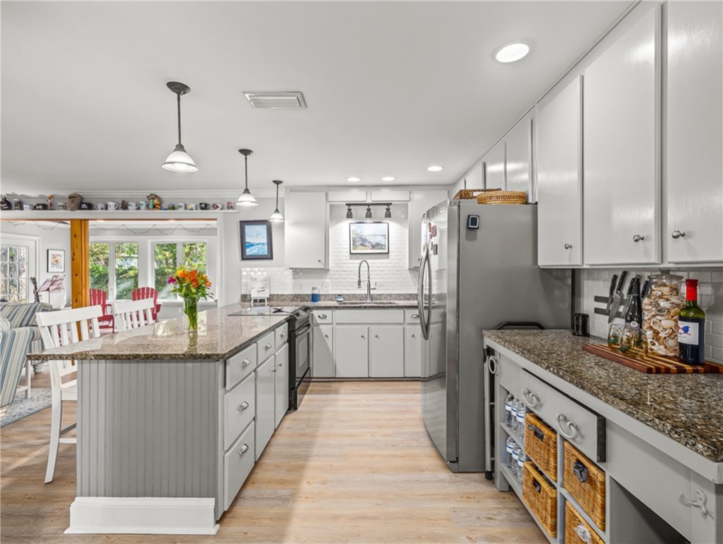 103 Cater Street Property Photo 13