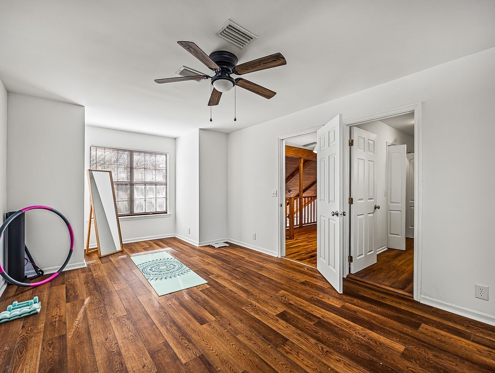 206 Stillwater Drive Property Photo 18