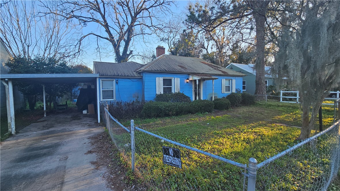 2100 Cate Street Property Photo 1