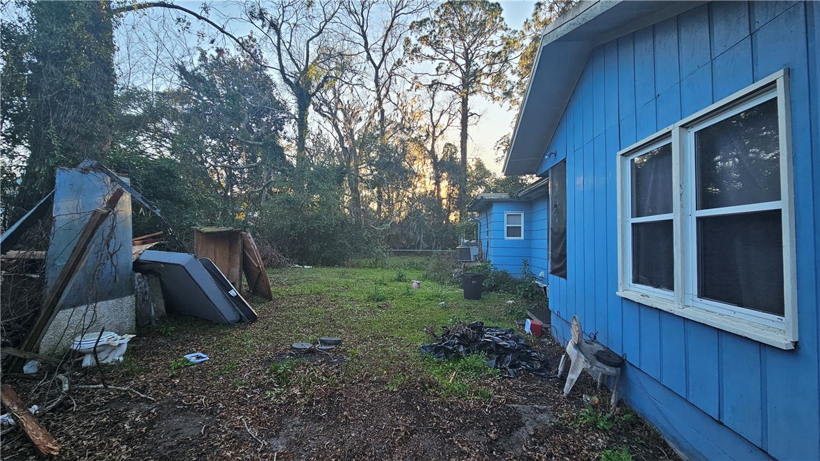 2100 Cate Street Property Photo 3
