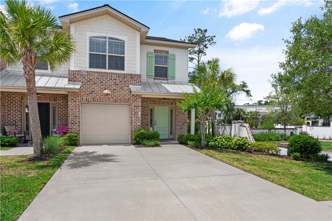 201 Mariners Circle Property Photo