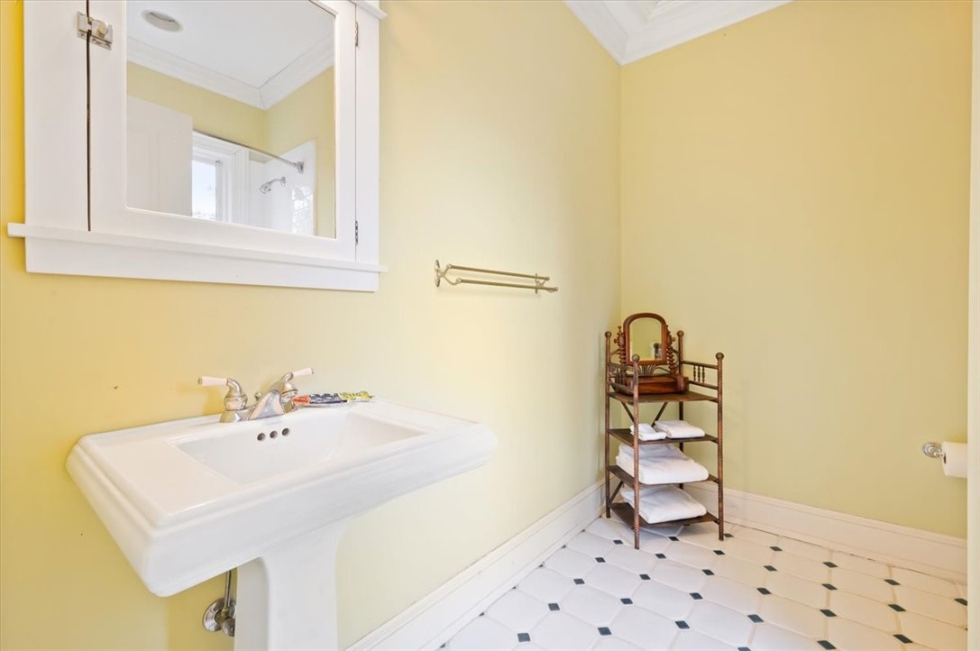 1045 River Club Road Ne Property Photo 42