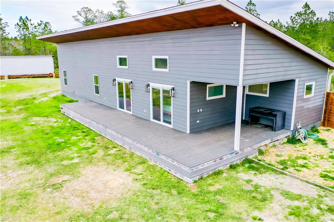 3935 Memorial Drive Property Photo