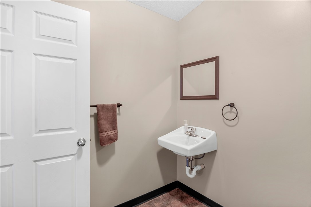 3464 Albany Ave Property Photo 29