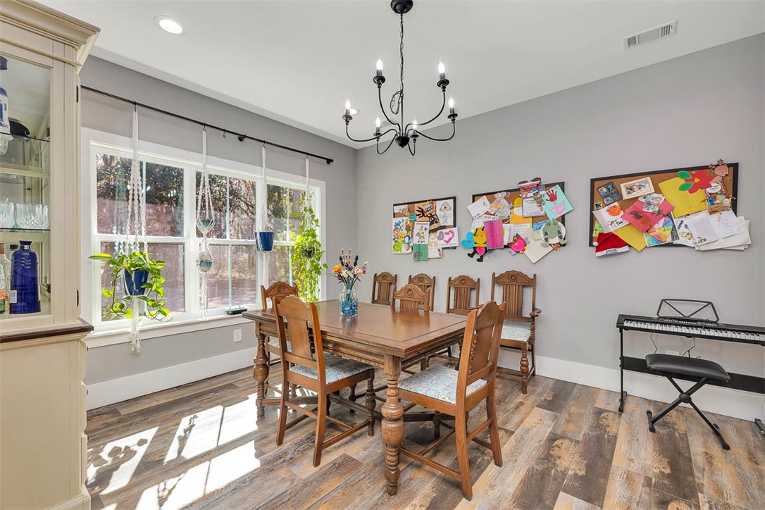 1066 Doboy Court Se Property Photo 11