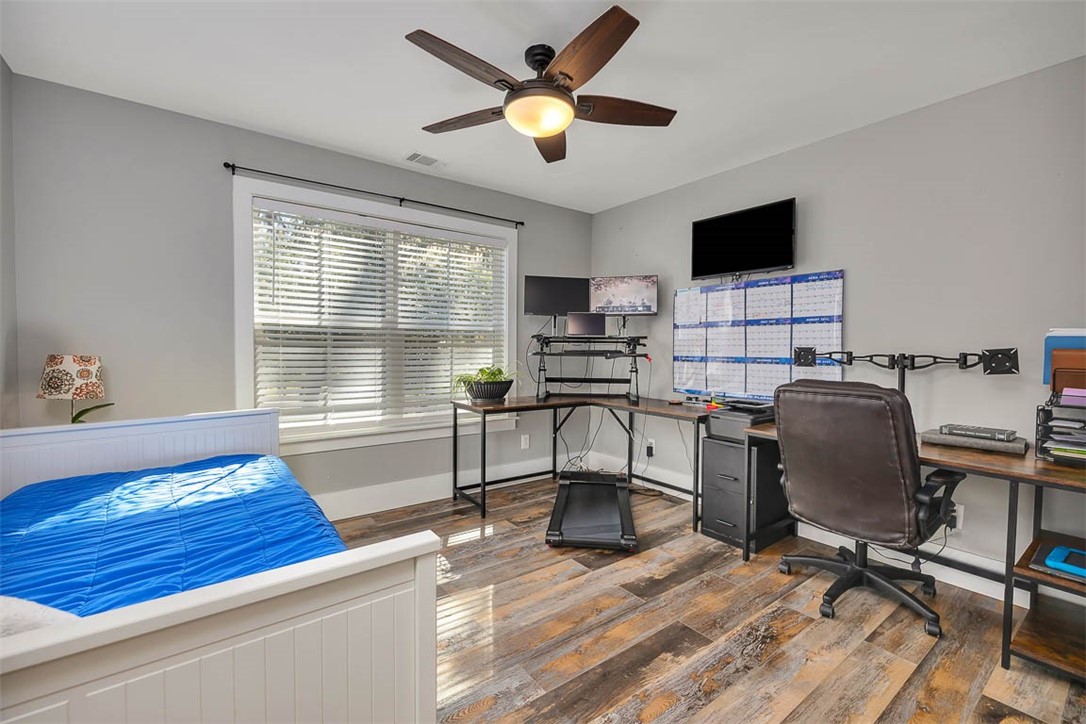 1066 Doboy Court Se Property Photo 17