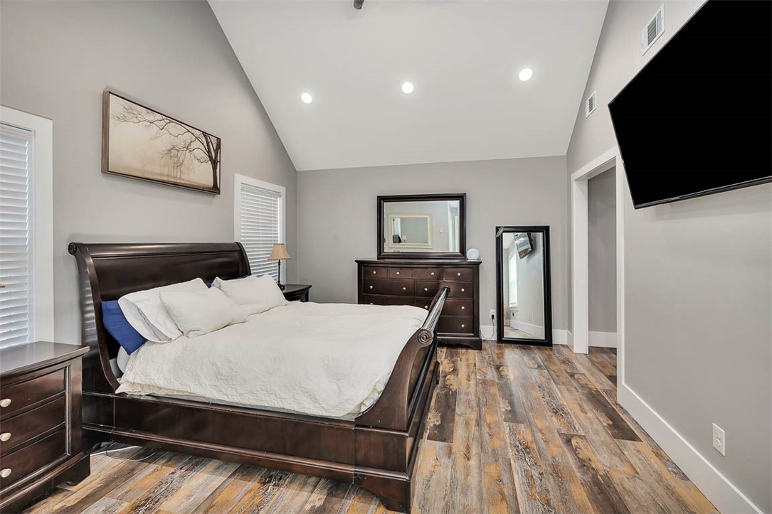 1066 Doboy Court Se Property Photo 23
